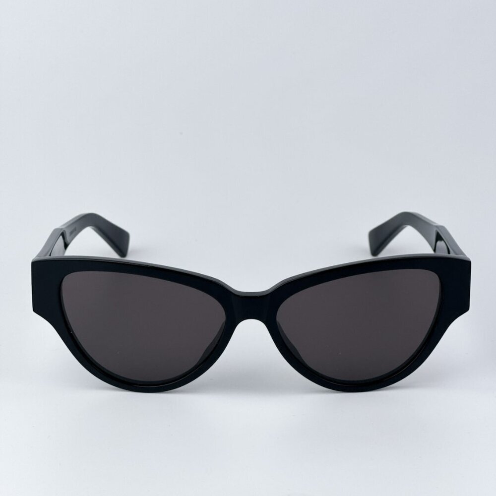 Bottega Veneta Women Black Grey Cat Eye BRAND NEW Sunglasses BV1319S 001 - Picture 4 of 11
